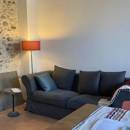 La Maison A La Riviere *